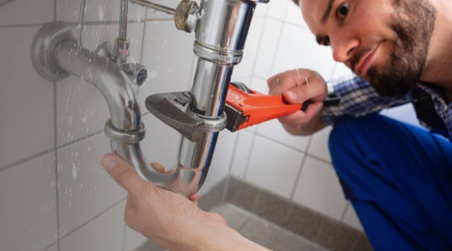 Professional same day plumber services in Du Bois, IL