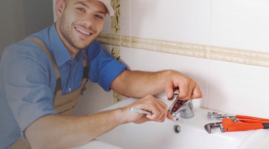 Professional same day plumber in Du Bois, IL